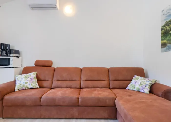 Maks By Guide 빌라 *